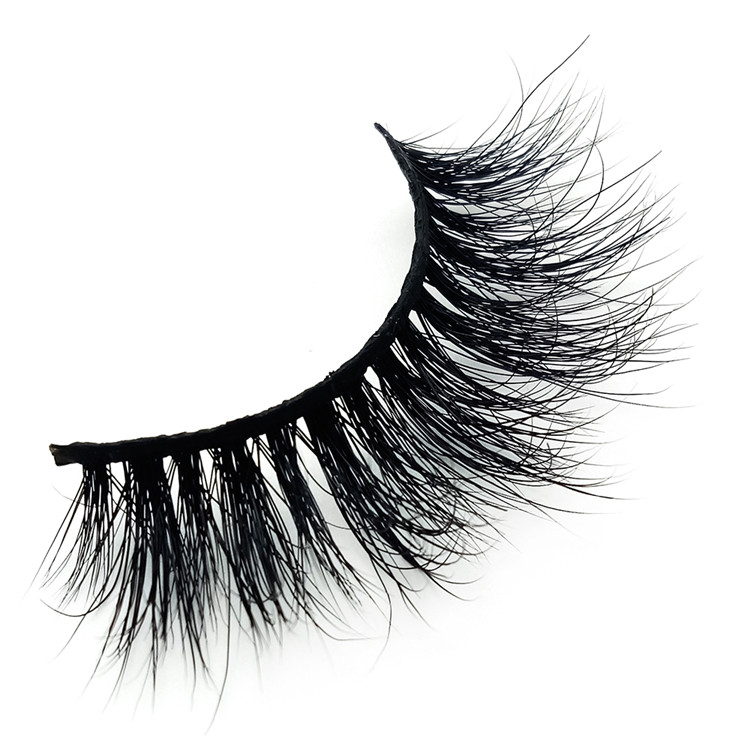 eyelashes distributor.jpg